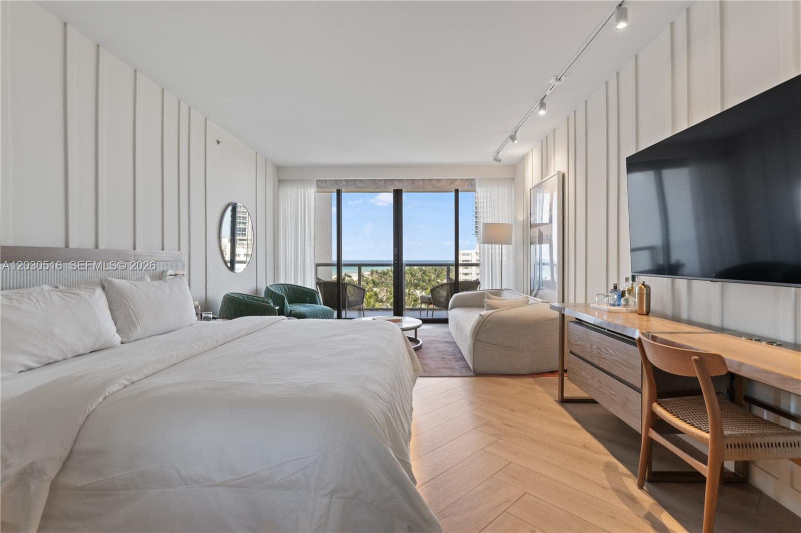 2201 Collins Ave # 707, Miami Beach FL 33139 — 2