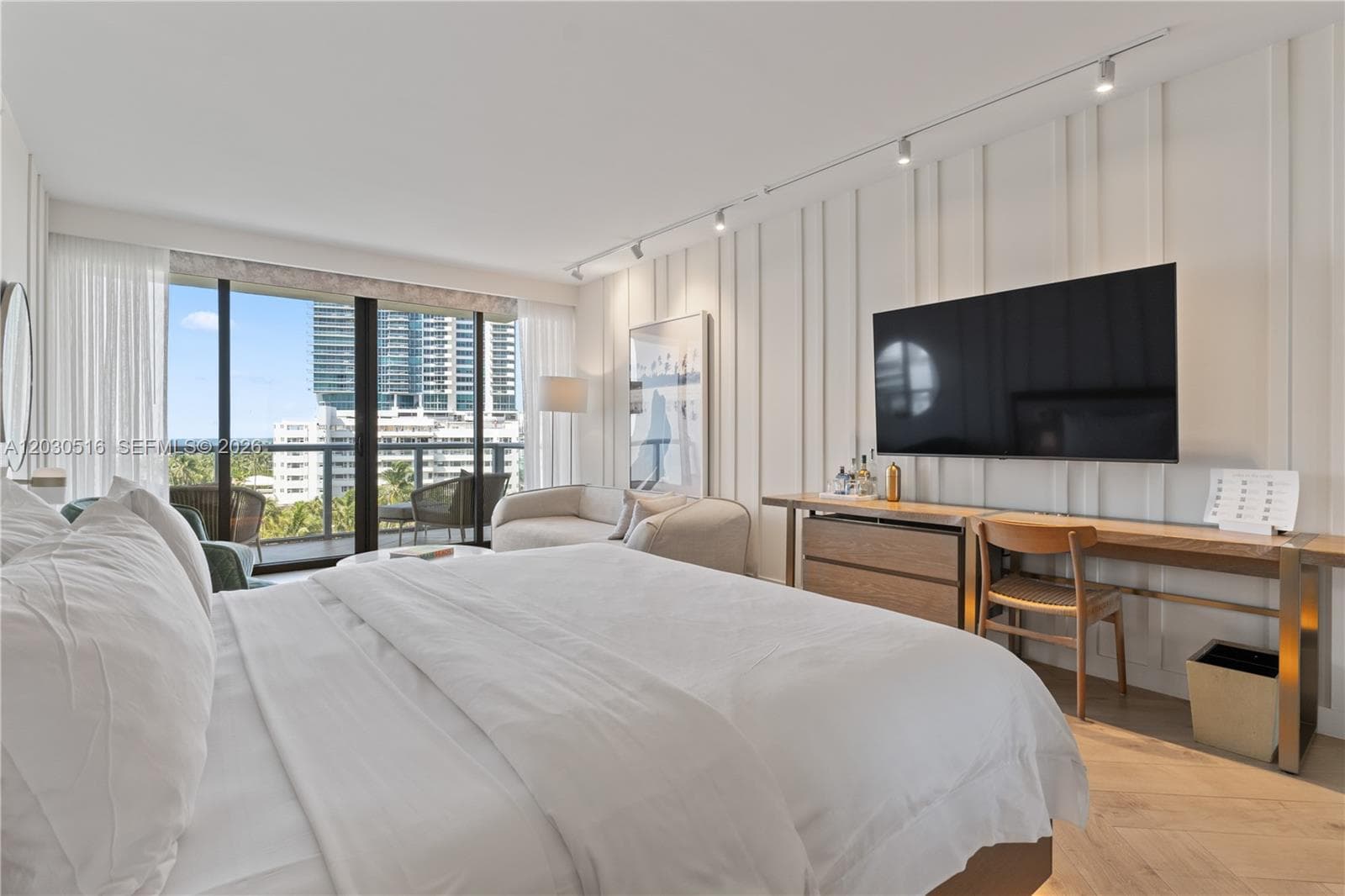 2201 Collins Ave # 707, Miami Beach FL 33139 — 3
