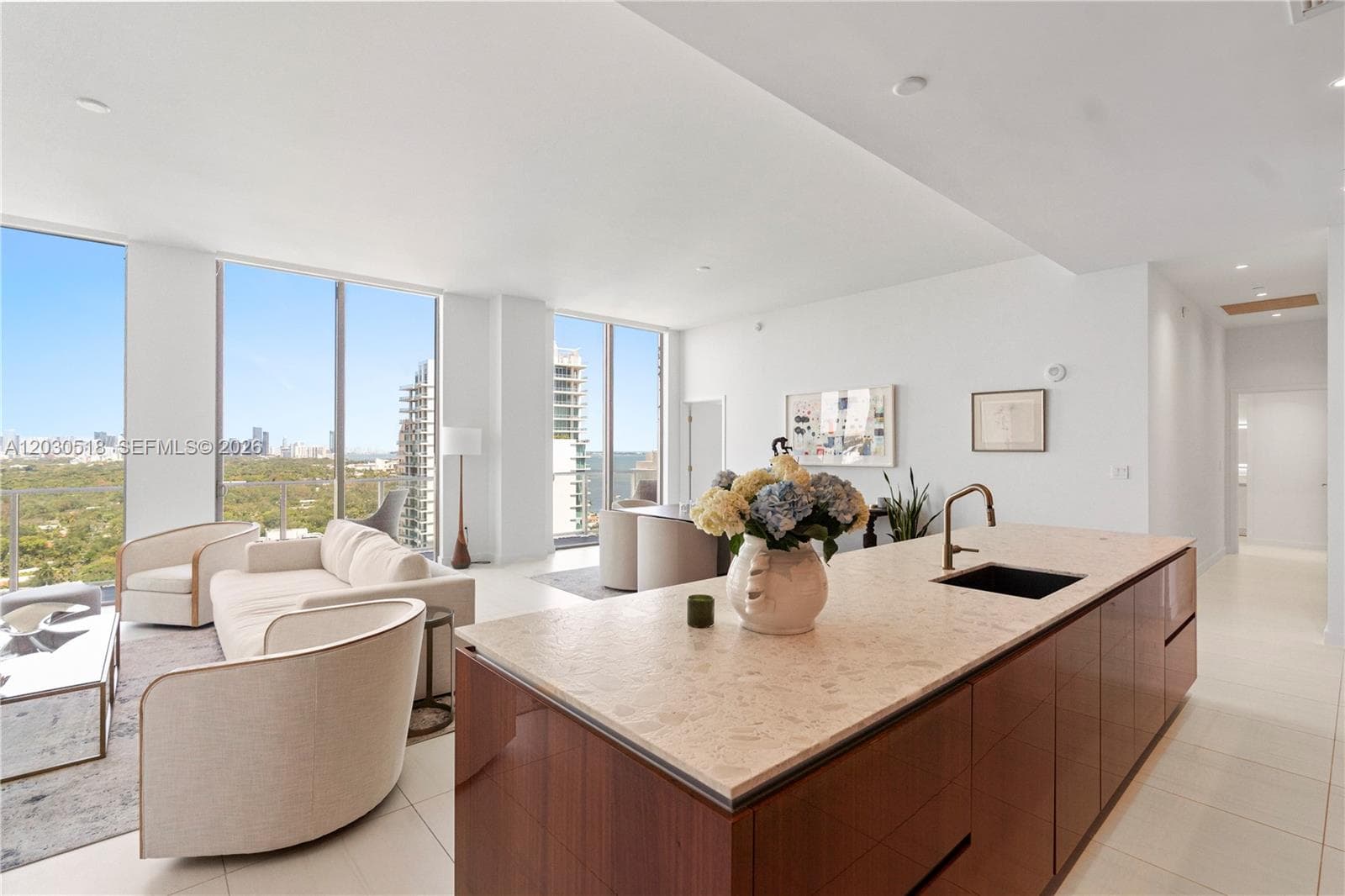 2678 Tigertail Ave, Miami FL 33133 — 1