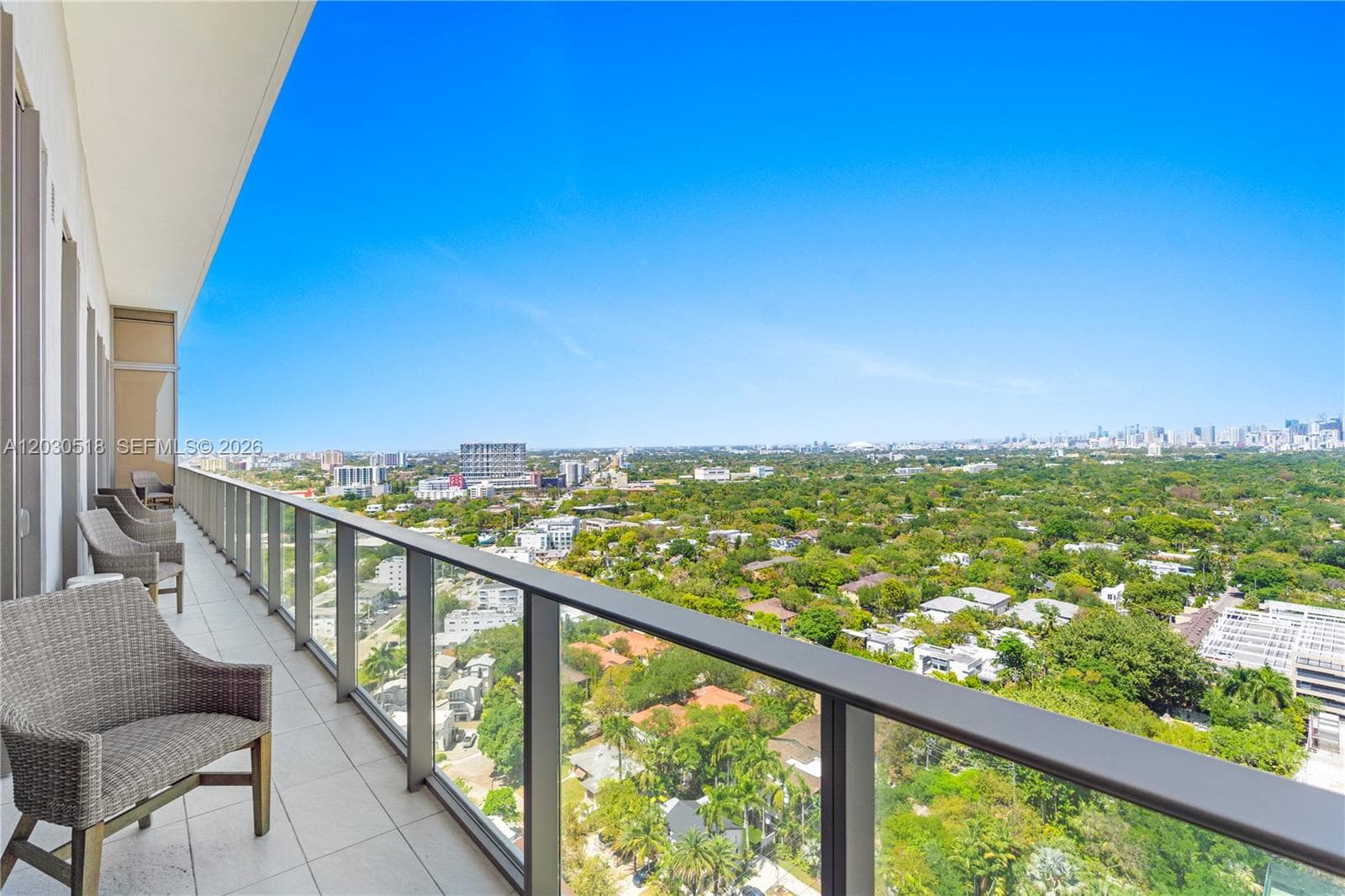 2678 Tigertail Ave, Miami FL 33133 — 41