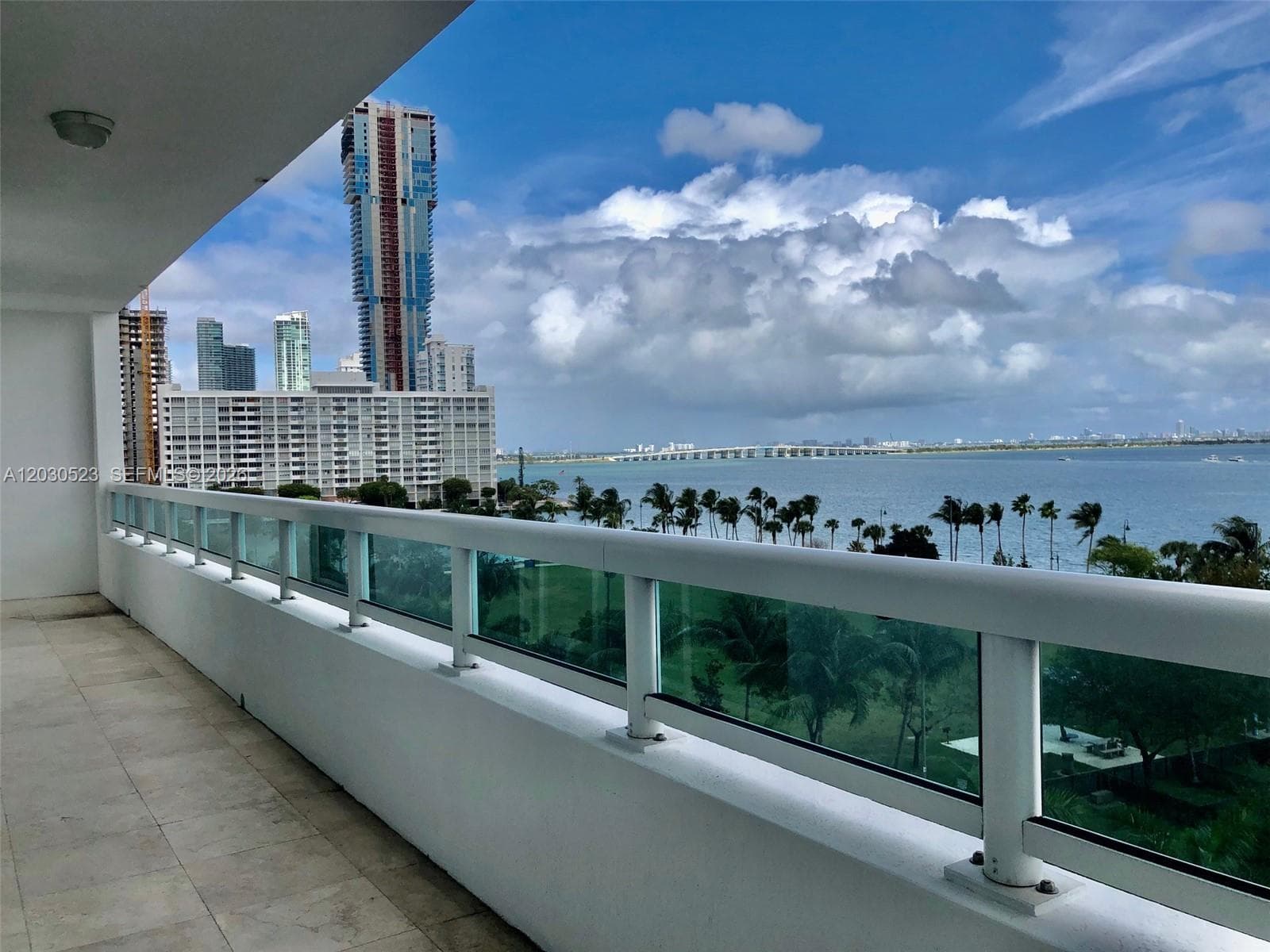 1800 N Bayshore Dr # 605, Miami FL 33132 — 17