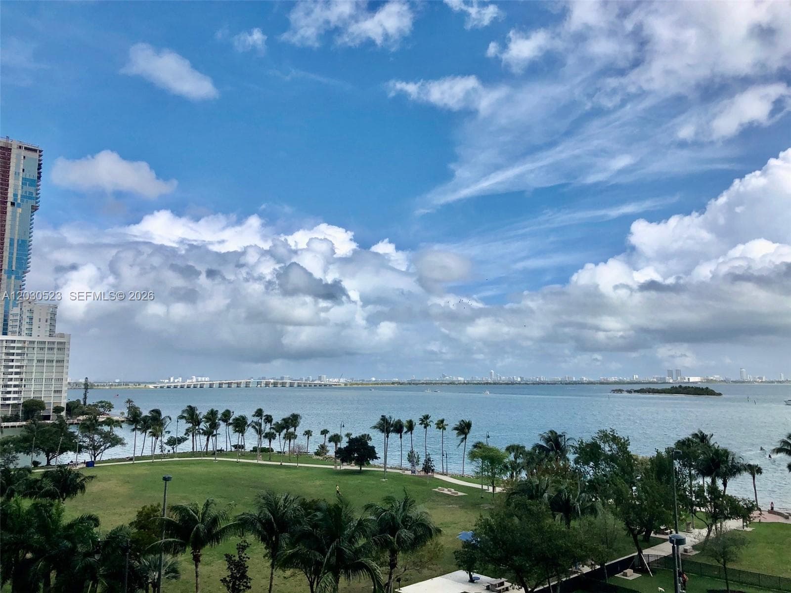 1800 N Bayshore Dr # 605, Miami FL 33132 — 22