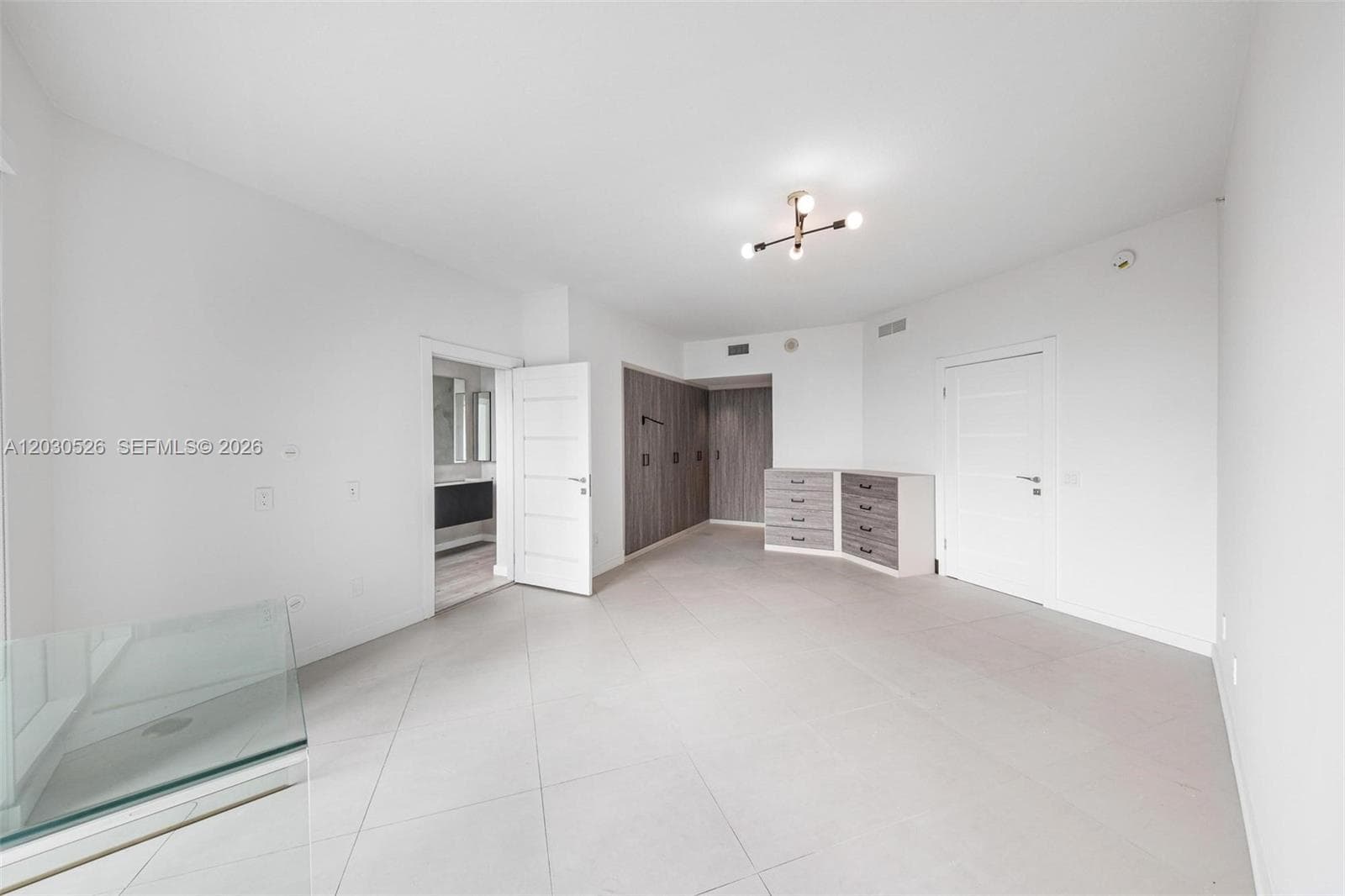 60 SW 13th St # 2600, Miami FL 33130 — 28
