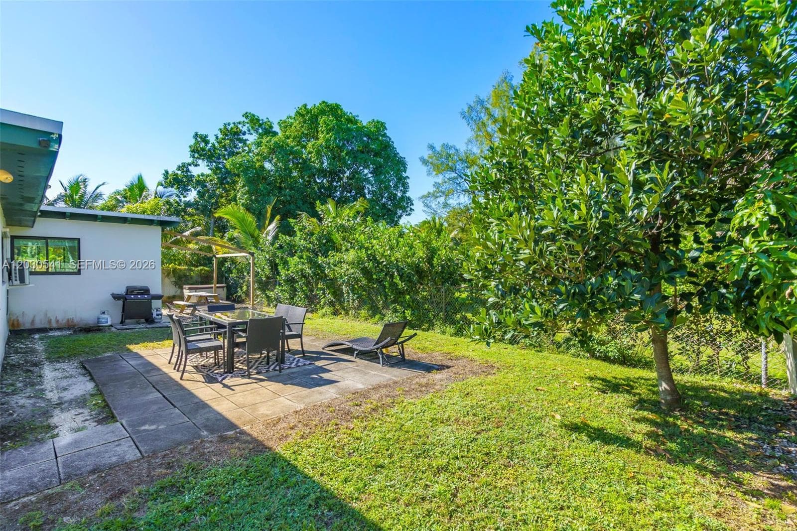 11534 NE 13th Ave, Miami FL 33161 — 23