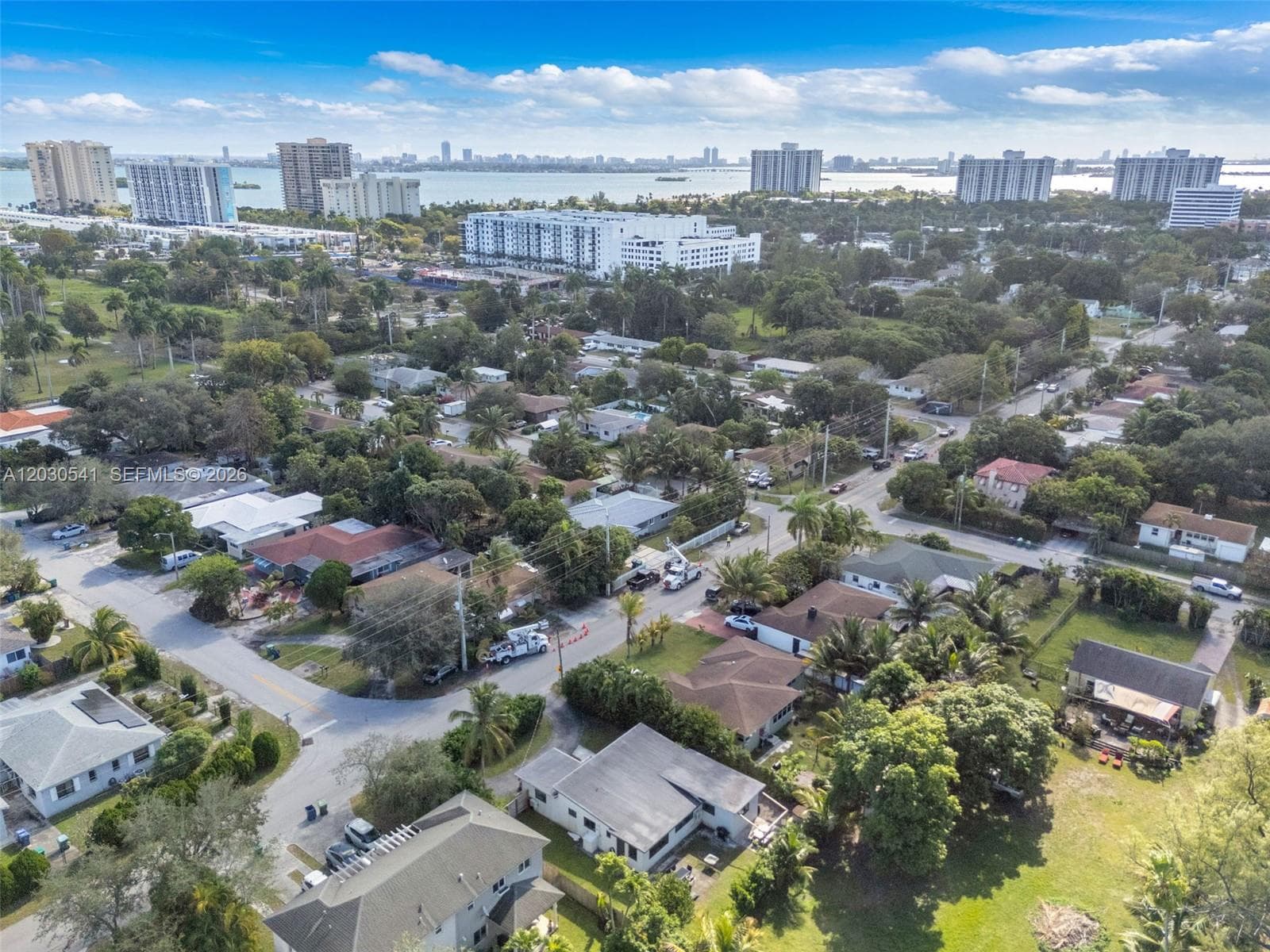 11534 NE 13th Ave, Miami FL 33161 — 32
