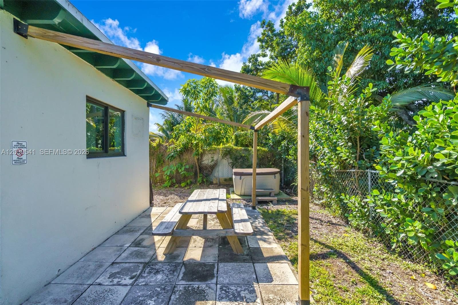 11534 NE 13th Ave, Miami FL 33161 — 25