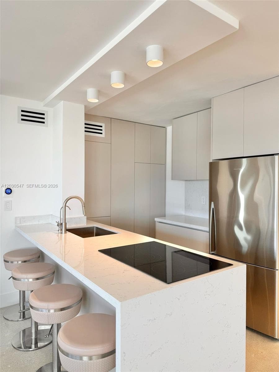 1881 Washington Ave # 9C, Miami Beach FL 33139 — 17