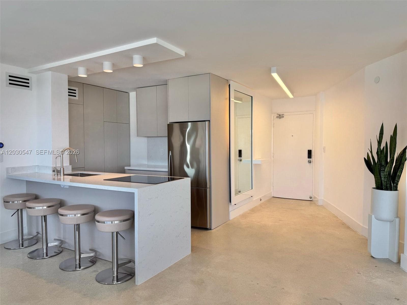 1881 Washington Ave # 9C, Miami Beach FL 33139 — 16