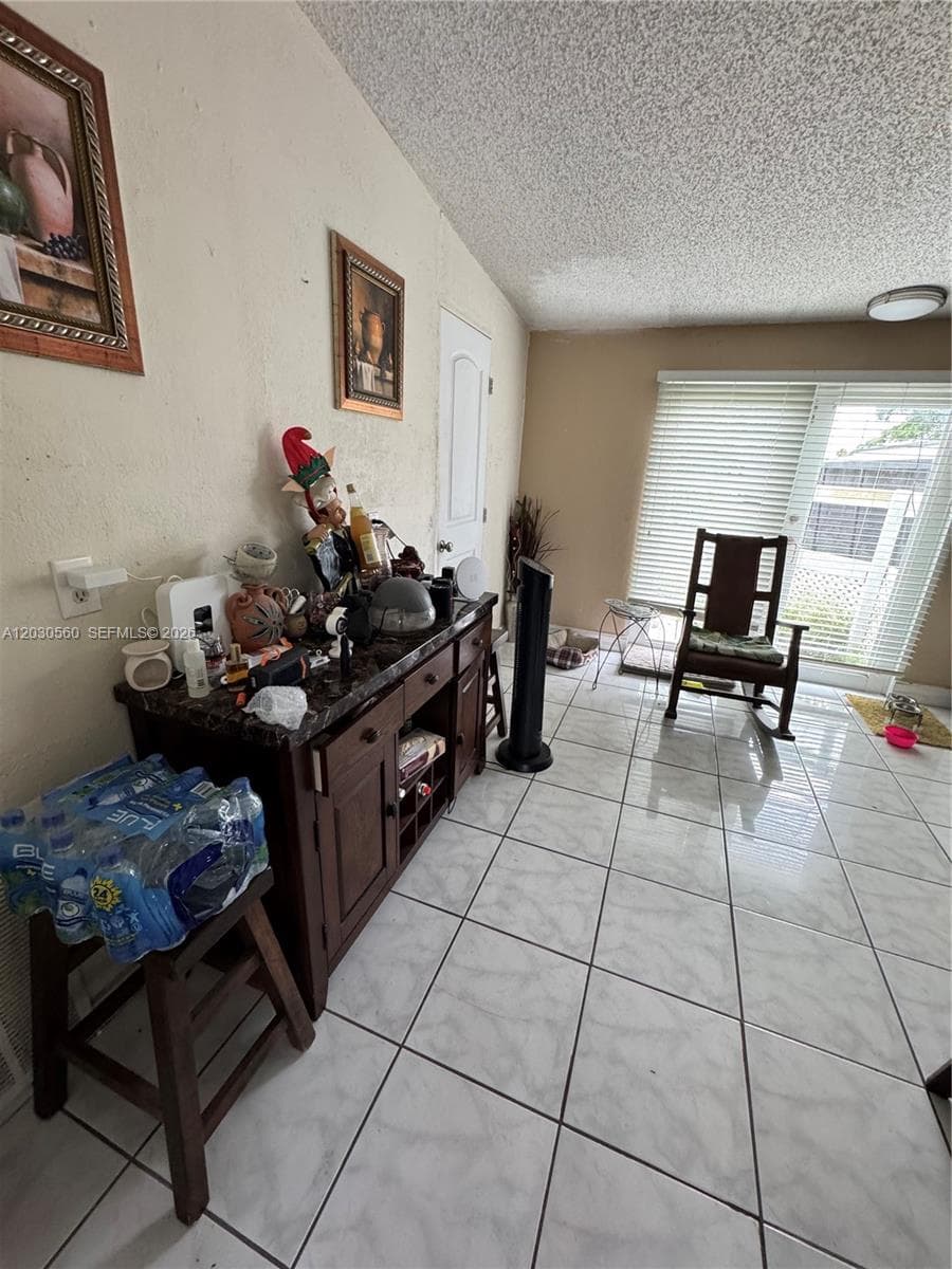 5612 NW 5612 nw 206th Ln, Miami Gardens FL 33055 — 4