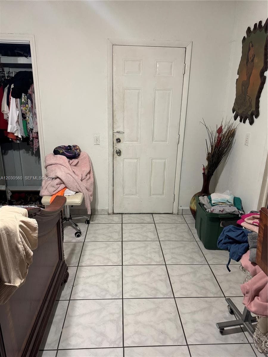 5612 NW 5612 nw 206th Ln, Miami Gardens FL 33055 — 8