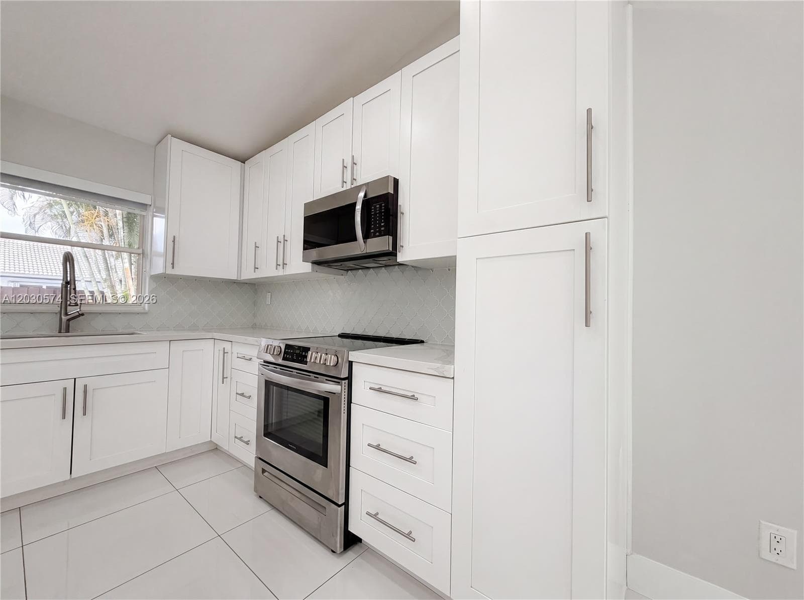 16571 SW 145th Ave, Miami FL 33177 — 11