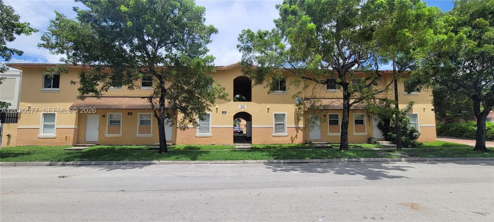 33 E 20th St # 203, Hialeah FL 33010 — 2