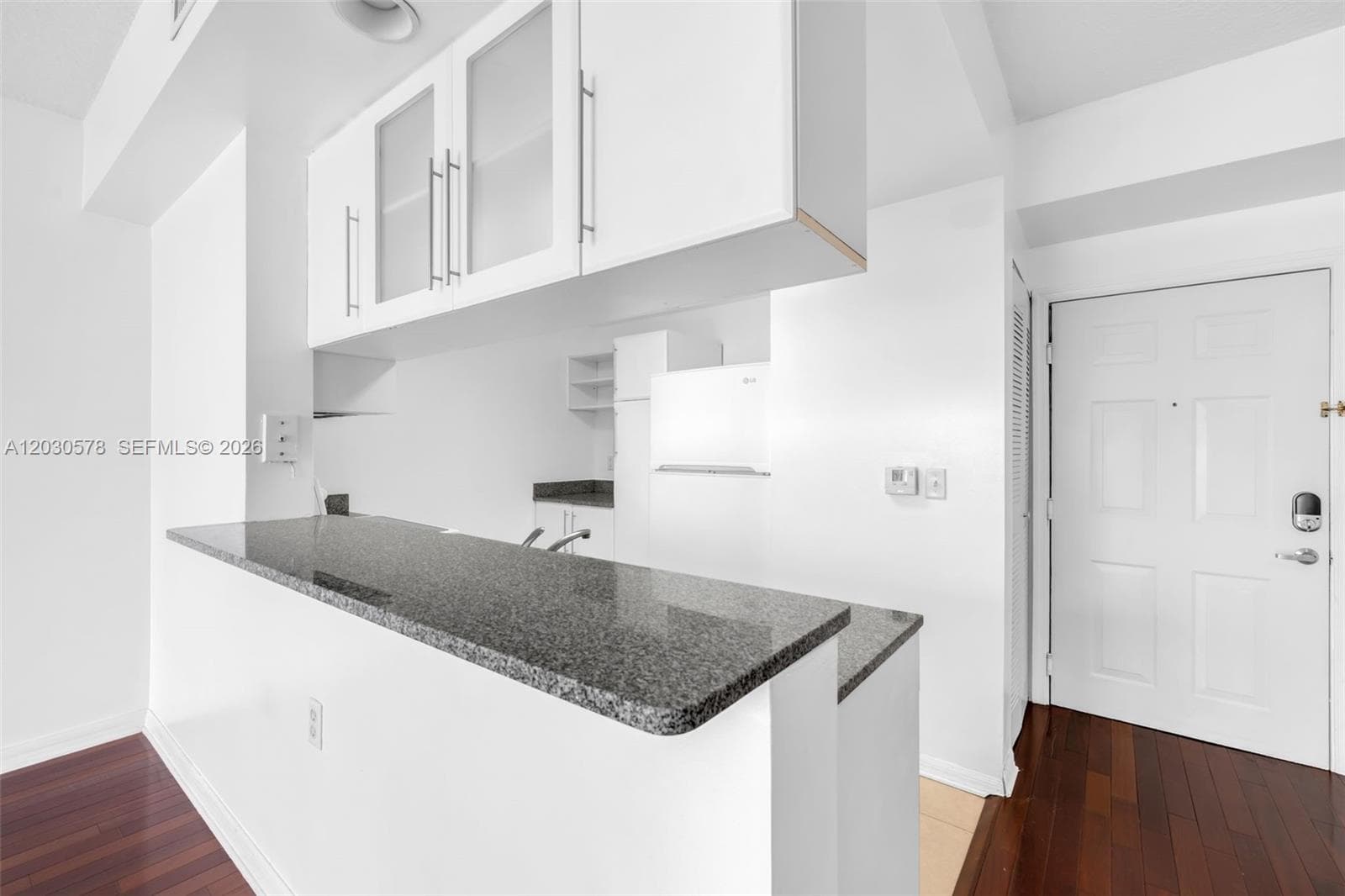 275 NE 18th St # 706, Miami FL 33132 — 12