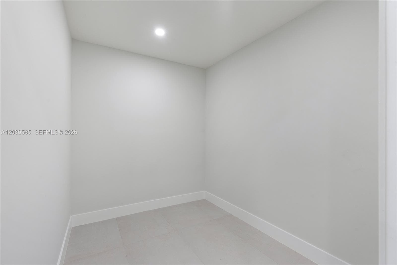 2286 SW 21st Ave, Miami FL 33145 — 22