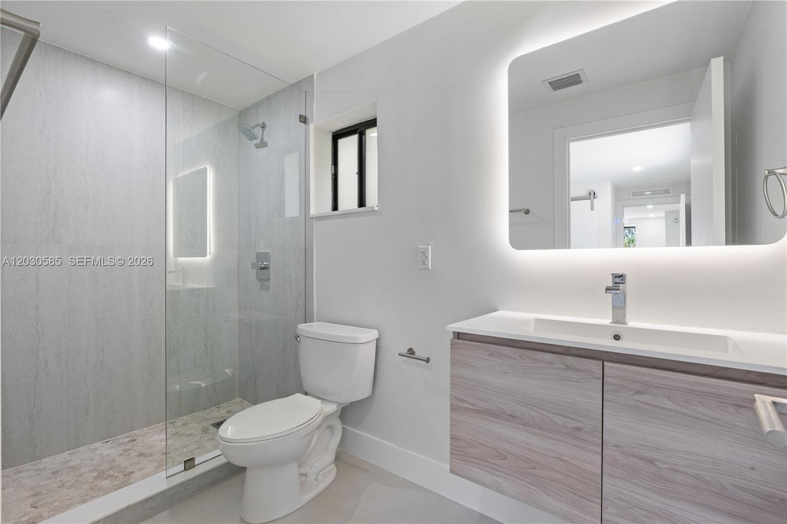 2286 SW 21st Ave, Miami FL 33145 — 36