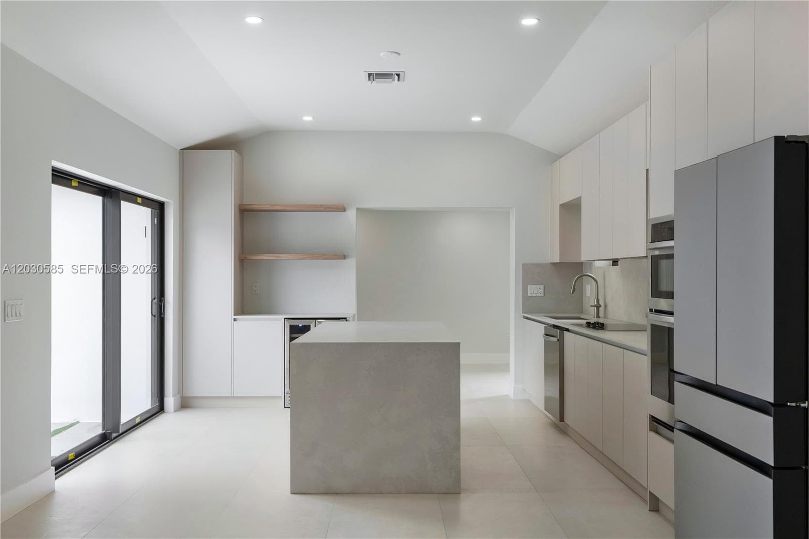 2286 SW 21st Ave, Miami FL 33145 — 11