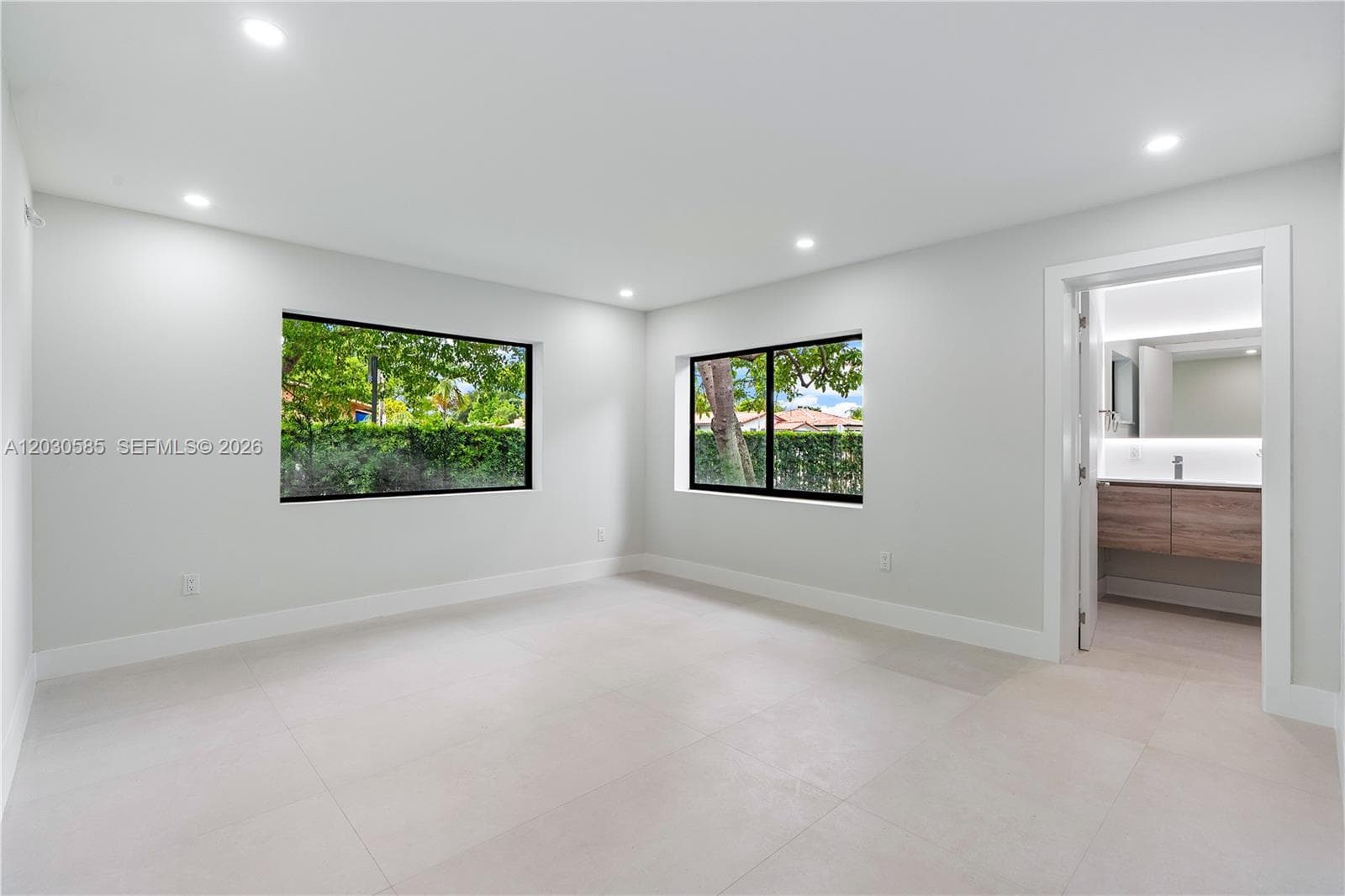 2286 SW 21st Ave, Miami FL 33145 — 21