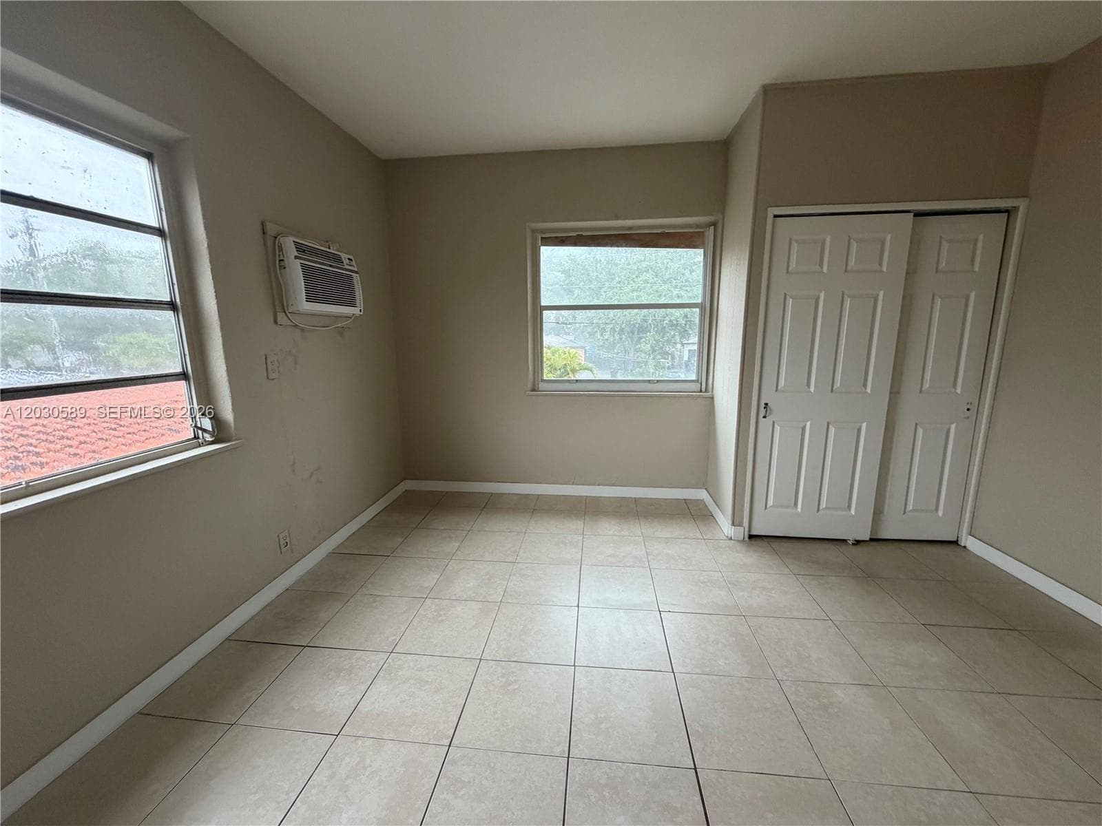 1422 NW 26th Ave, Miami FL 33125 — 3