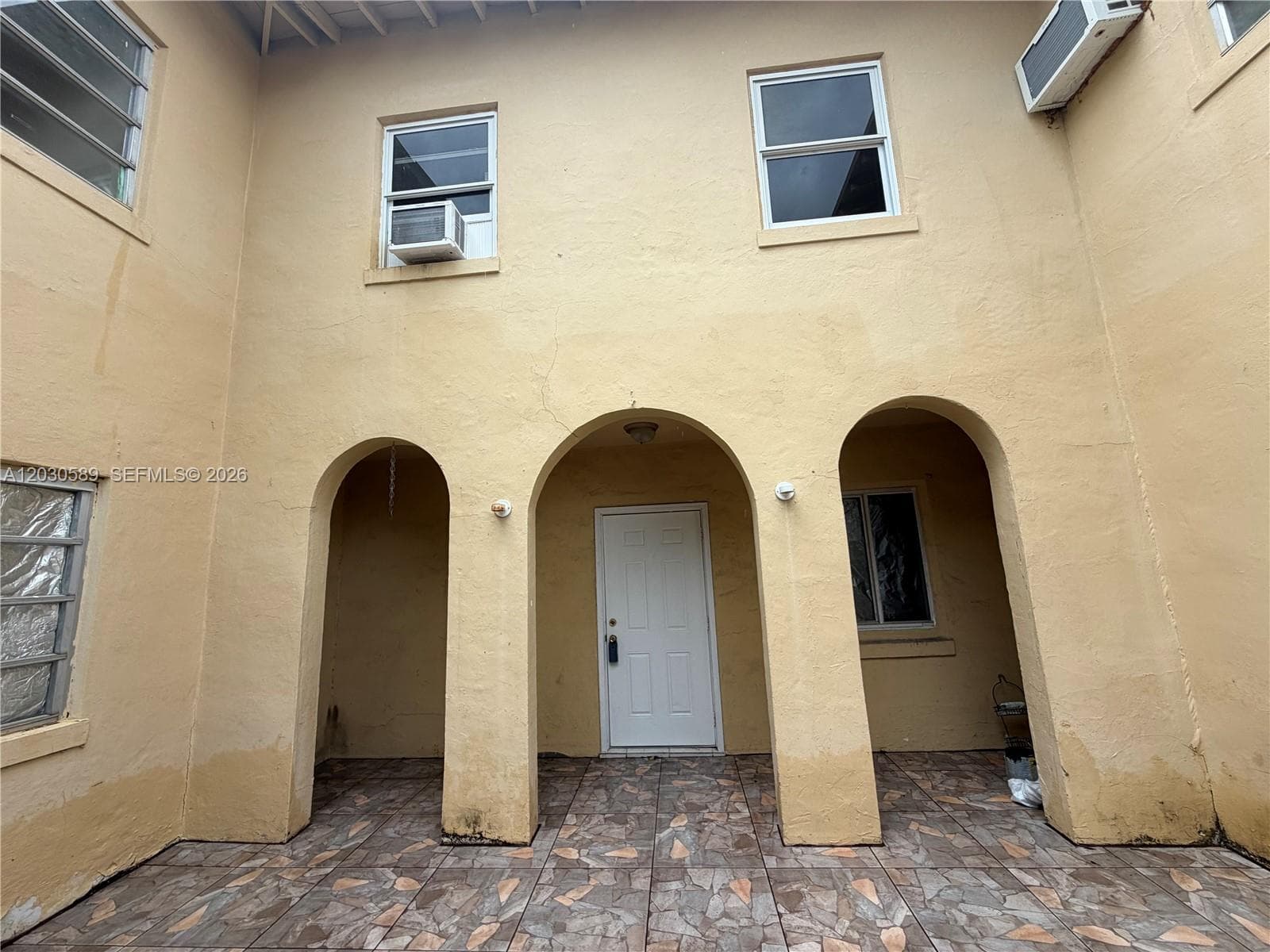 1422 NW 26th Ave, Miami FL 33125 — 1