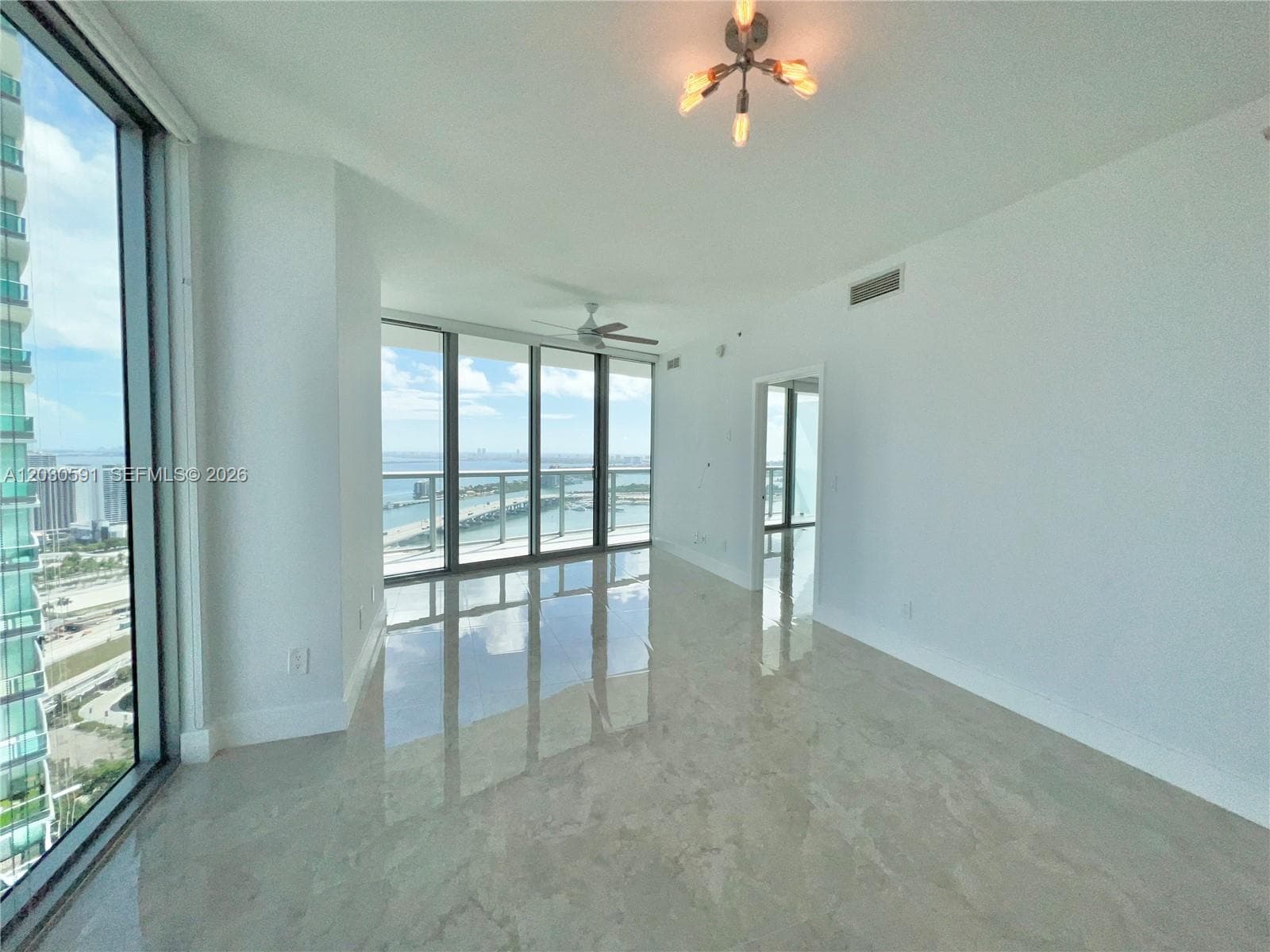 888 Biscayne Blvd # 4112, Miami FL 33132 — 12