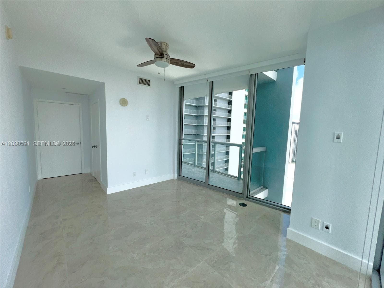 888 Biscayne Blvd # 4112, Miami FL 33132 — 20