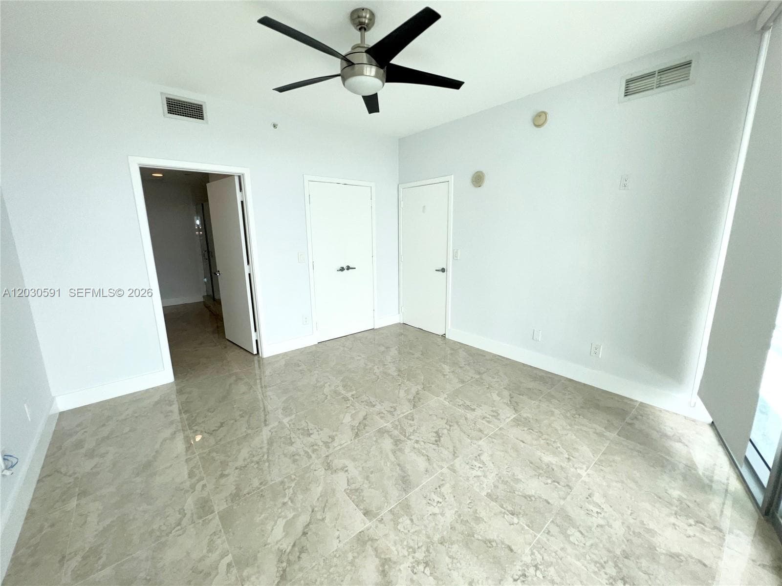 888 Biscayne Blvd # 4112, Miami FL 33132 — 14