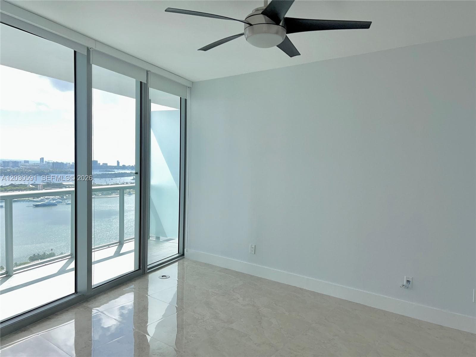 888 Biscayne Blvd # 4112, Miami FL 33132 — 15
