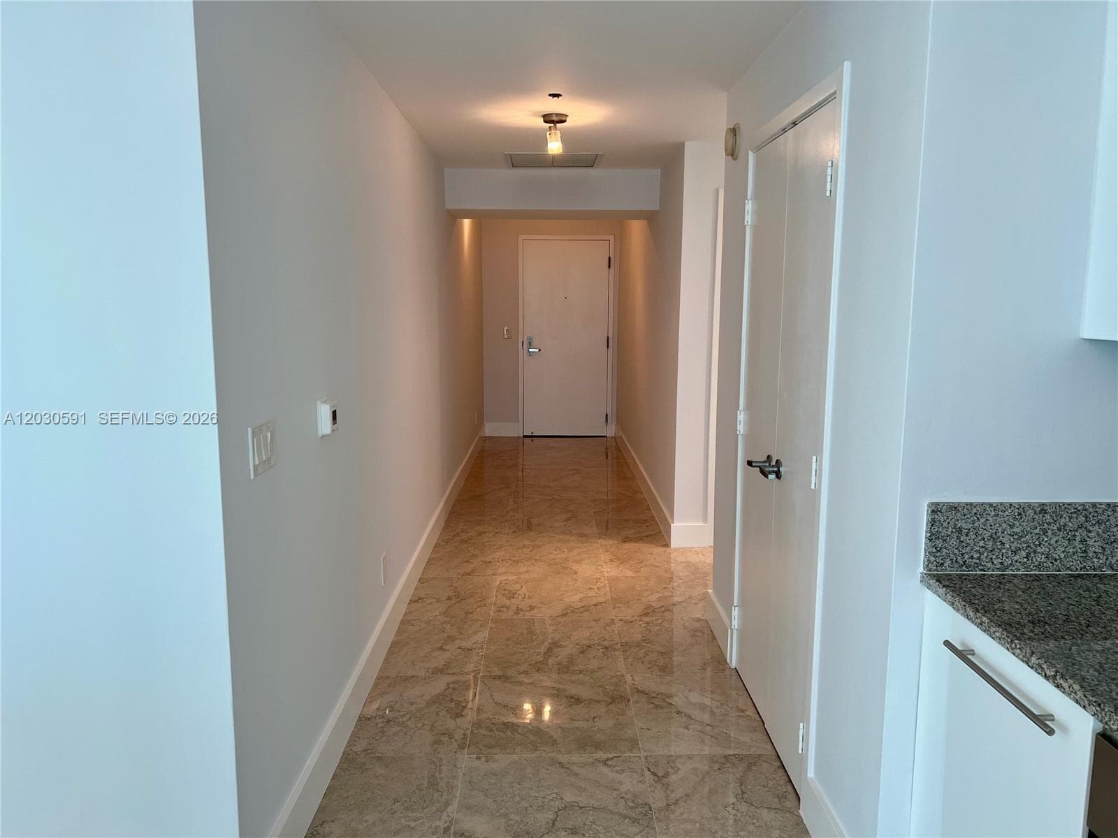 888 Biscayne Blvd # 4112, Miami FL 33132 — 8