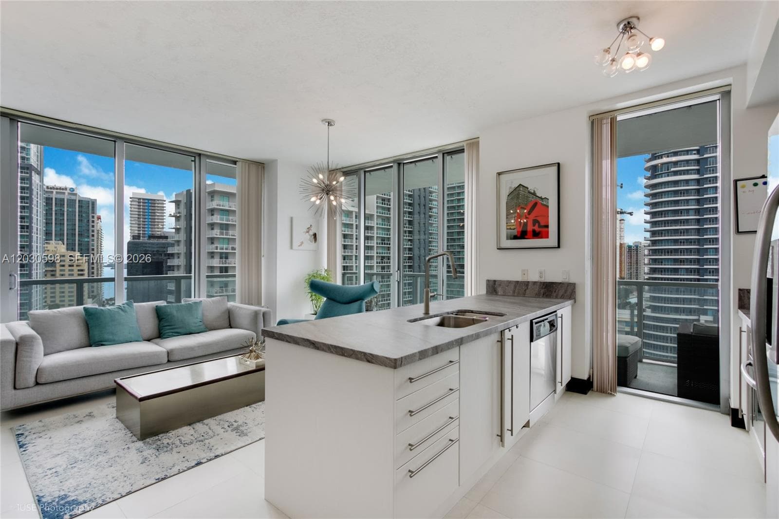 79 SW 12th St, Miami FL 33130 — 9