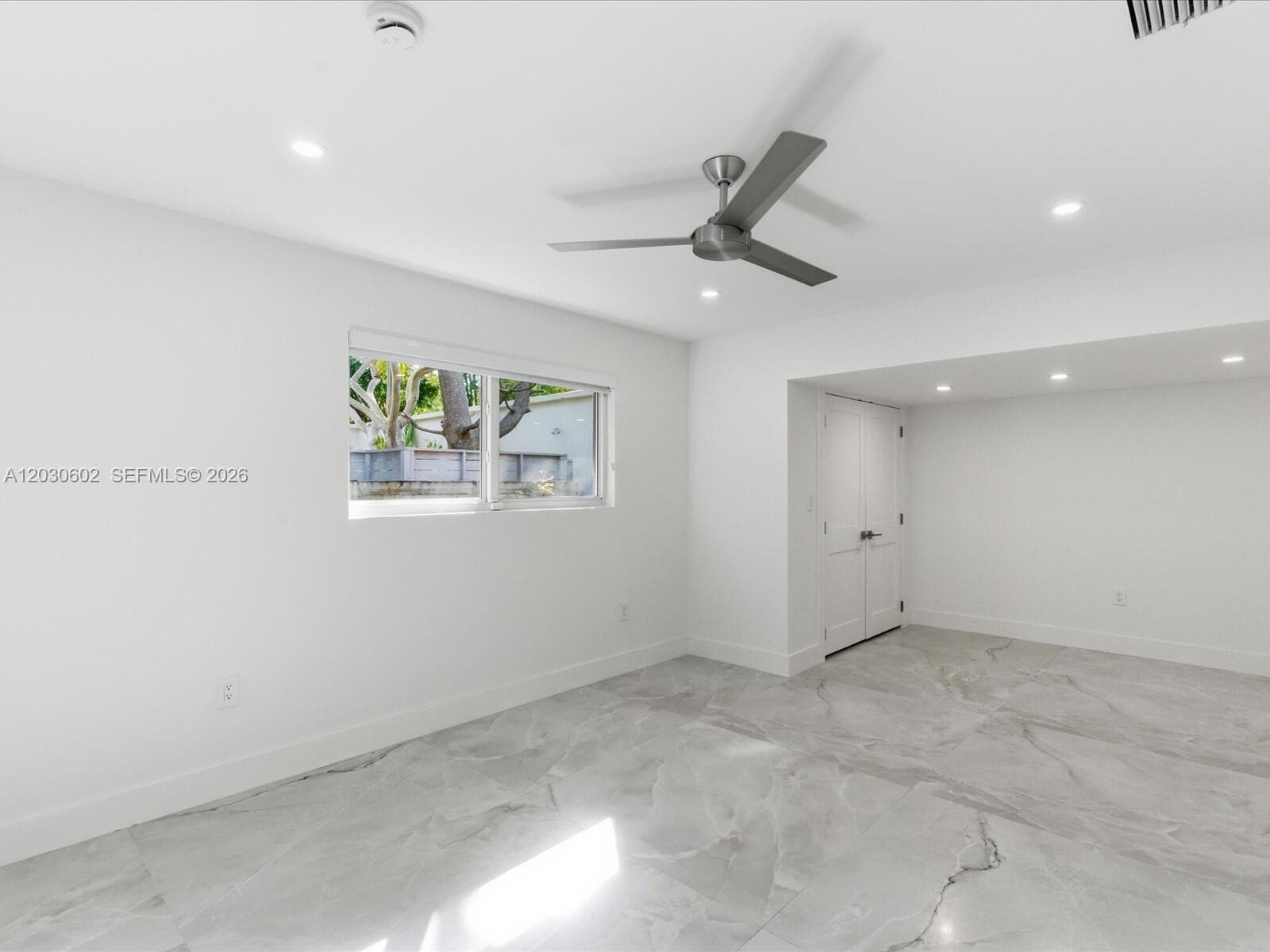 291 E Shore Dr E, Miami FL 33133 — 72