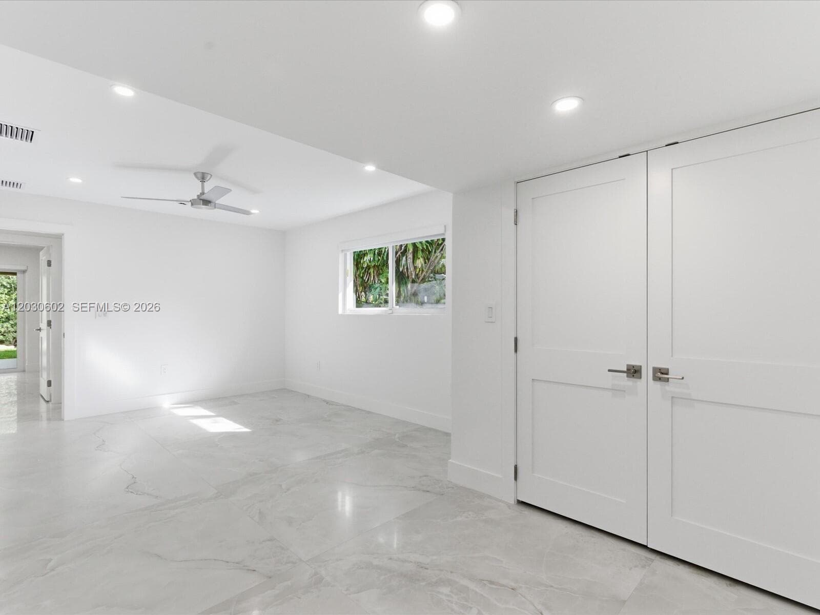 291 E Shore Dr E, Miami FL 33133 — 16