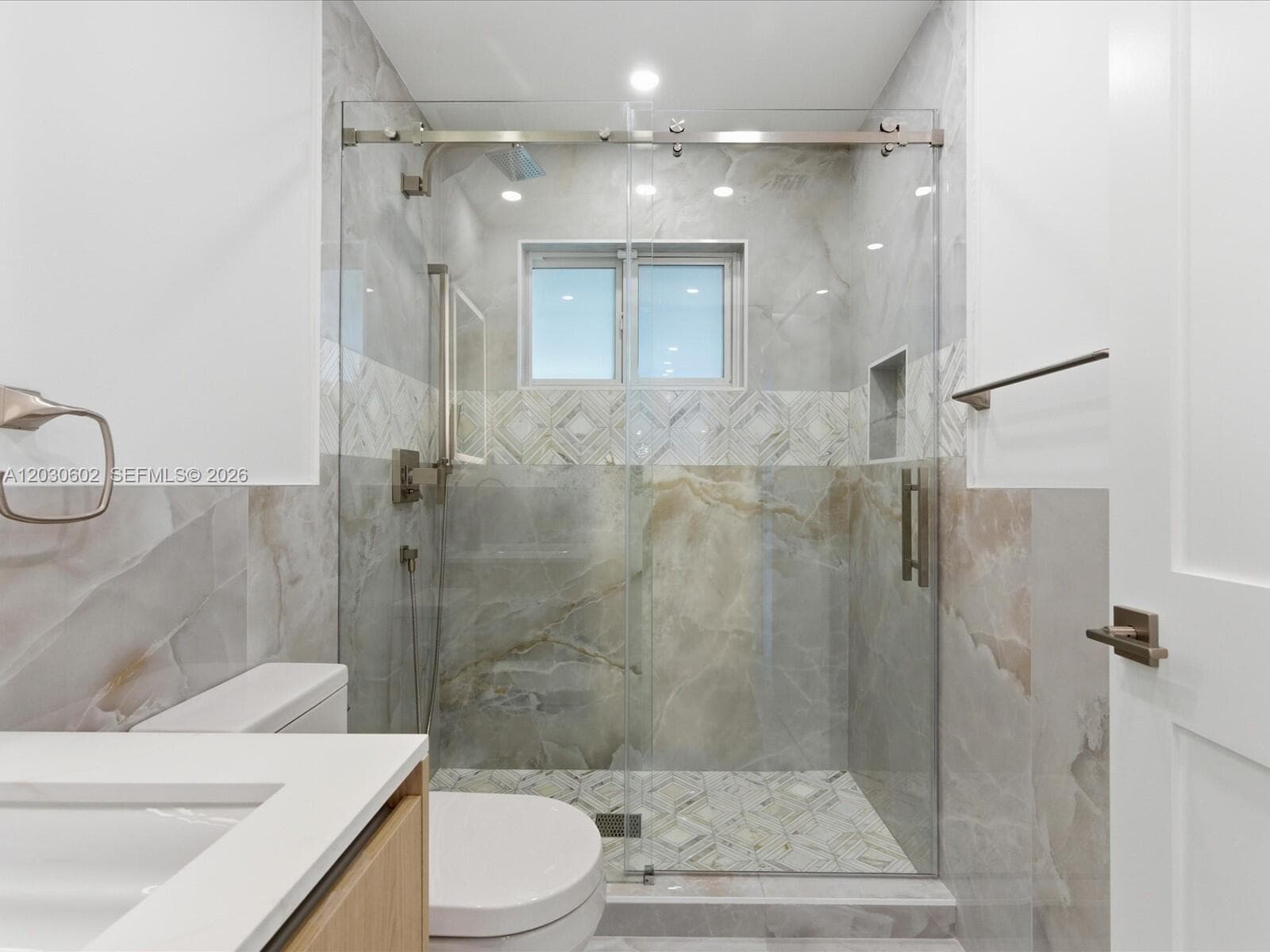 291 E Shore Dr E, Miami FL 33133 — 87