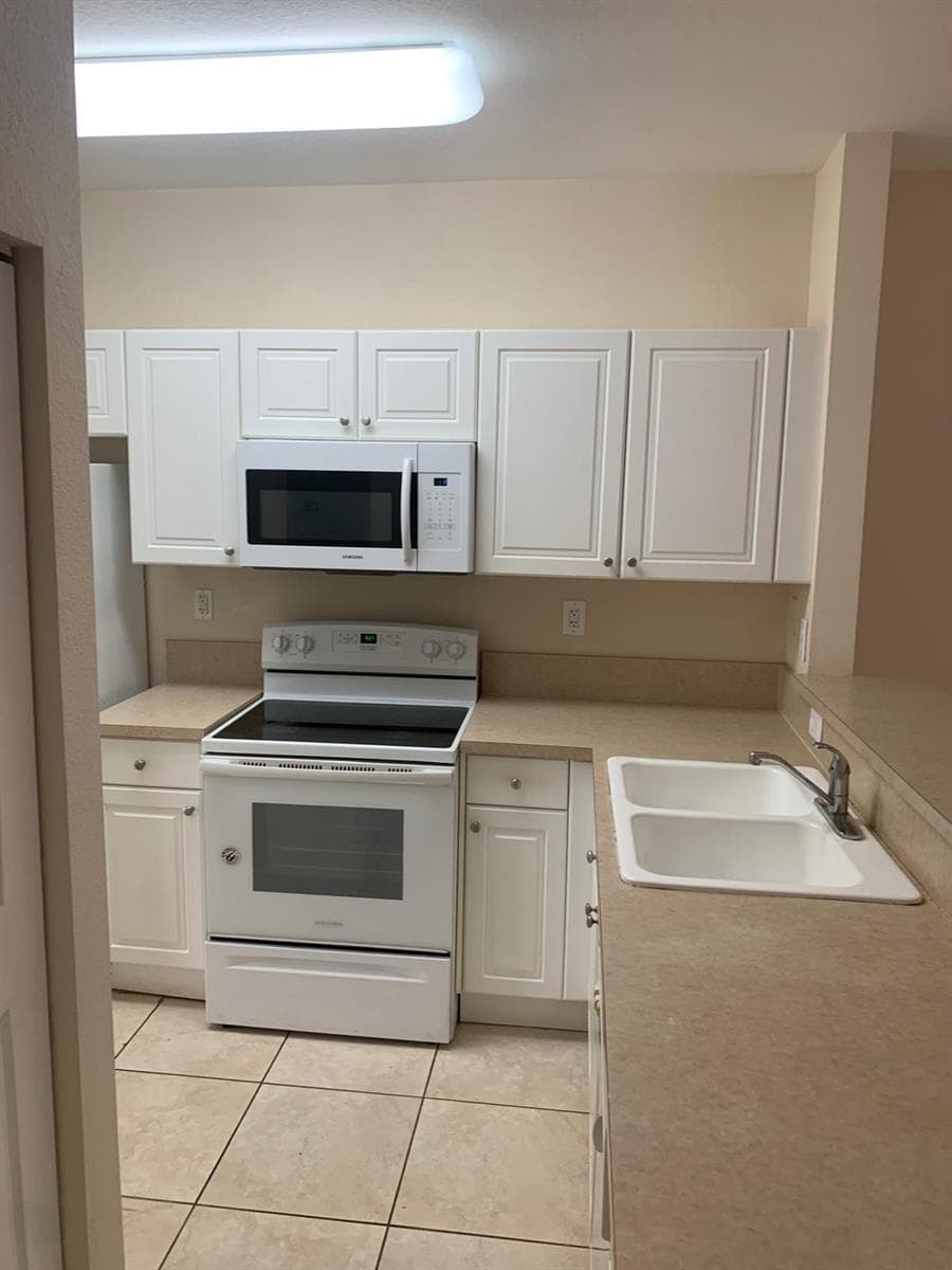 1650 NE 33 Road # 108, Homestead FL 33033 — 9