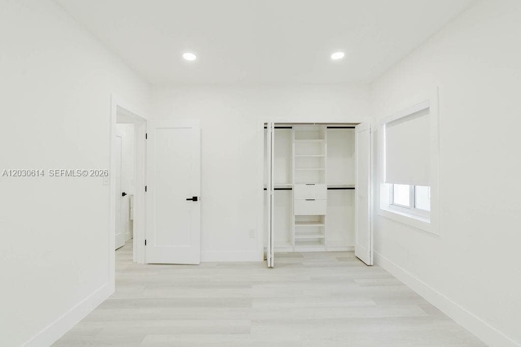 2101 SW 16th Ter, Miami FL 33145 — 23