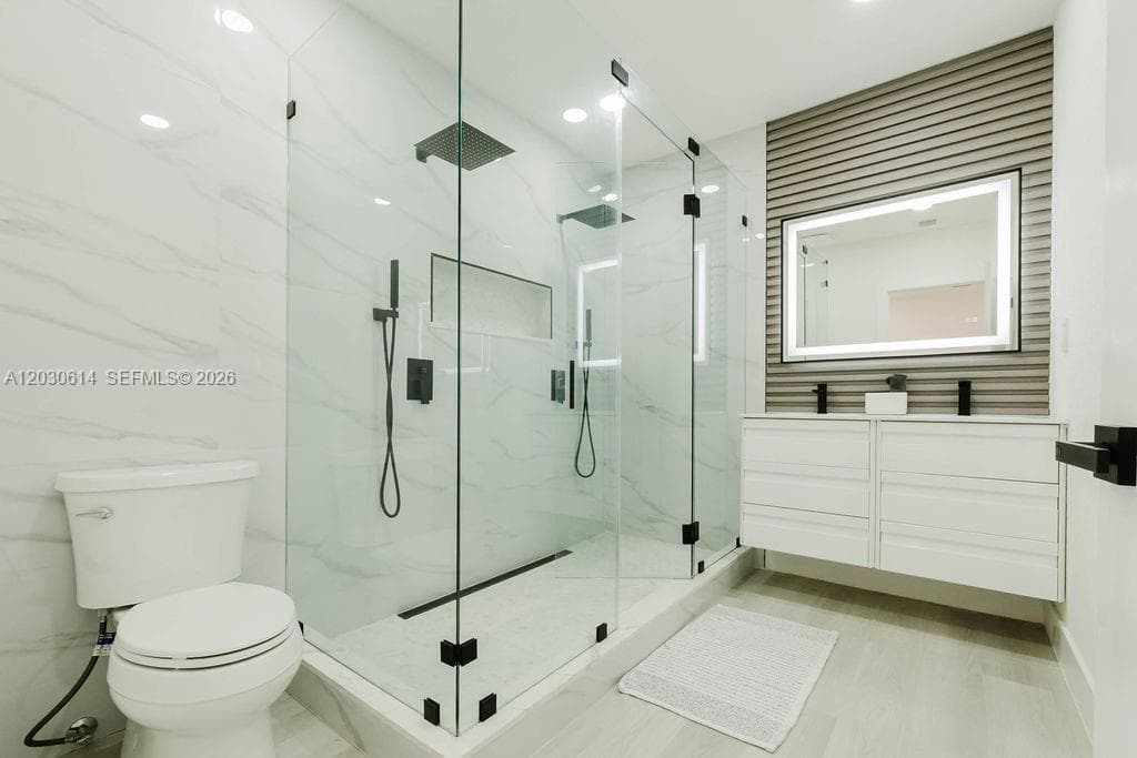 2101 SW 16th Ter, Miami FL 33145 — 13