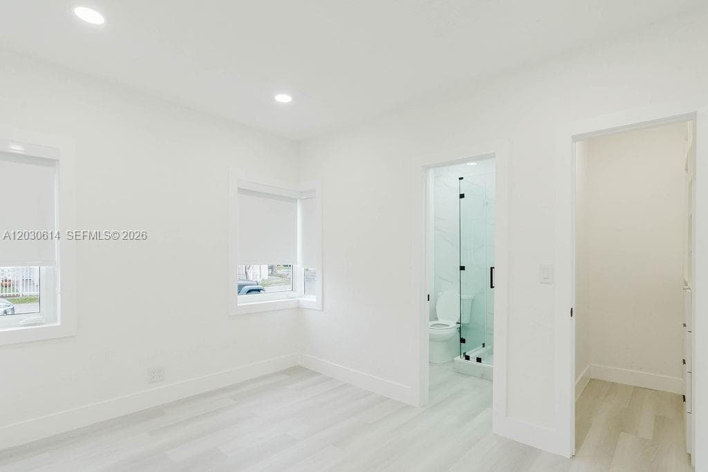 2101 SW 16th Ter, Miami FL 33145 — 17
