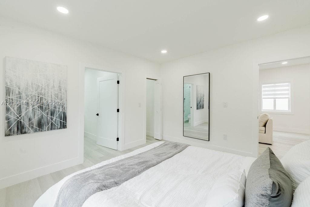 2101 SW 16th Ter, Miami FL 33145 — 11