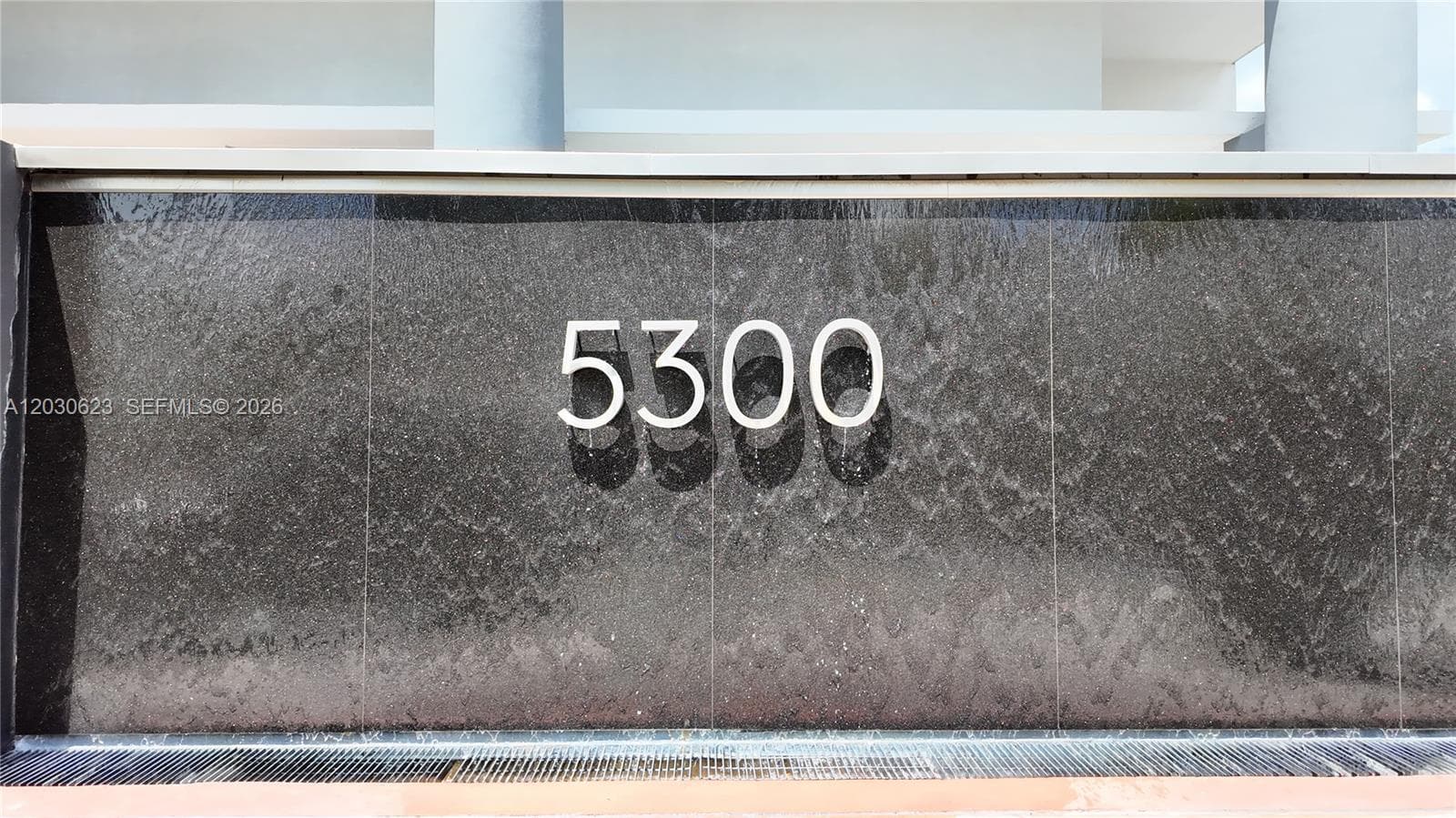 5300 Paseo Blvd # 1807, Doral FL 33166 — 27