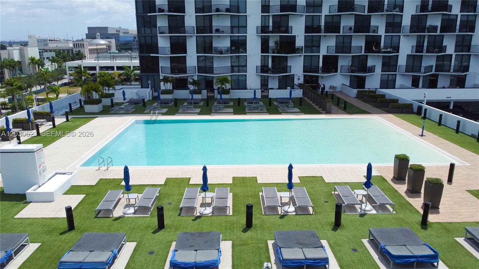 5300 Paseo Blvd # 1807, Doral FL 33166 — 20