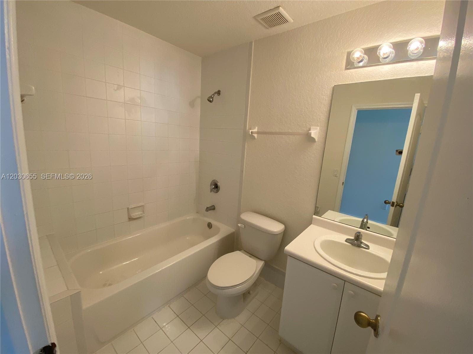2330 SE 10th St # 2330, Homestead FL 33035 — 24