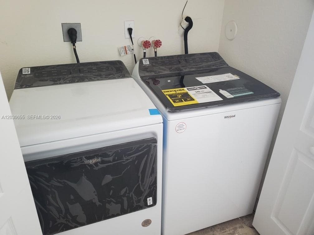 2330 SE 10th St # 2330, Homestead FL 33035 — 33