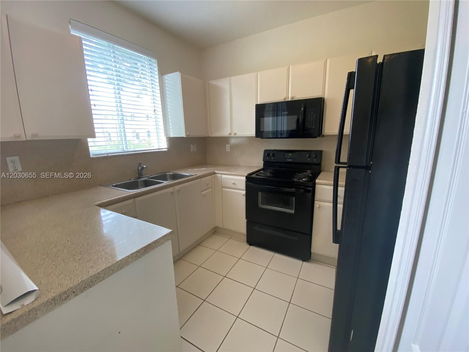 2330 SE 10th St # 2330, Homestead FL 33035 — 4