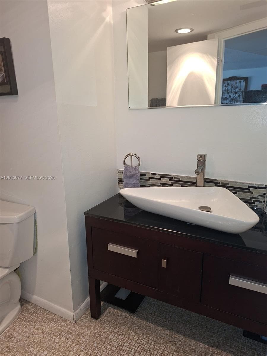 3545 NE 166th St # 908, North Miami Beach FL 33160 — 16