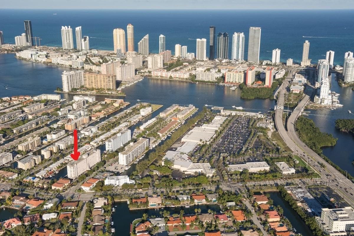 3545 NE 166th St # 908, North Miami Beach FL 33160 — 1