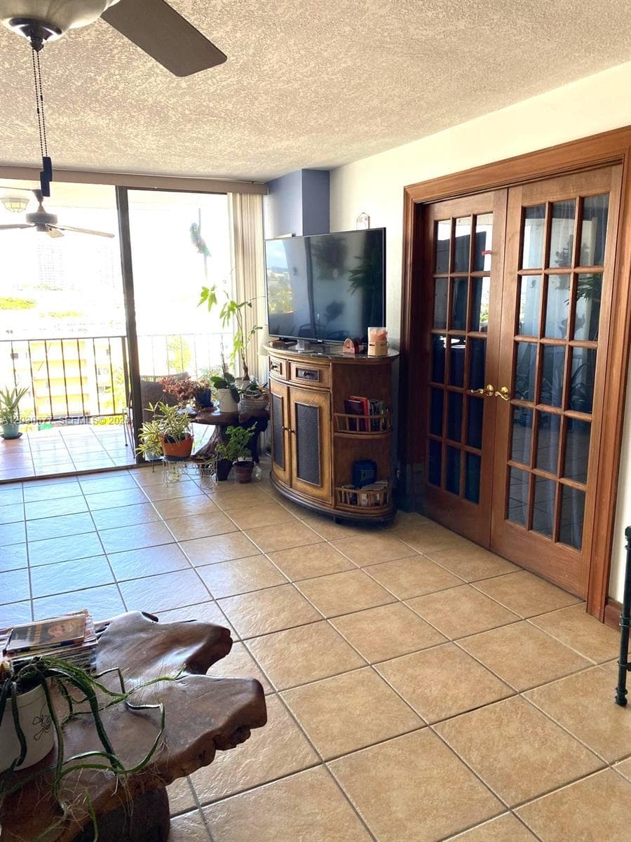 3545 NE 166th St # 908, North Miami Beach FL 33160 — 4