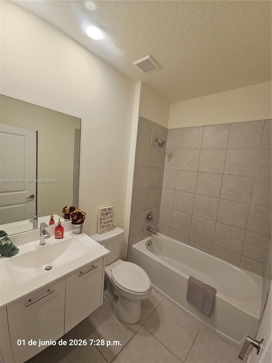 6453 NW 102nd Path # 103, Doral FL 33178 — 17