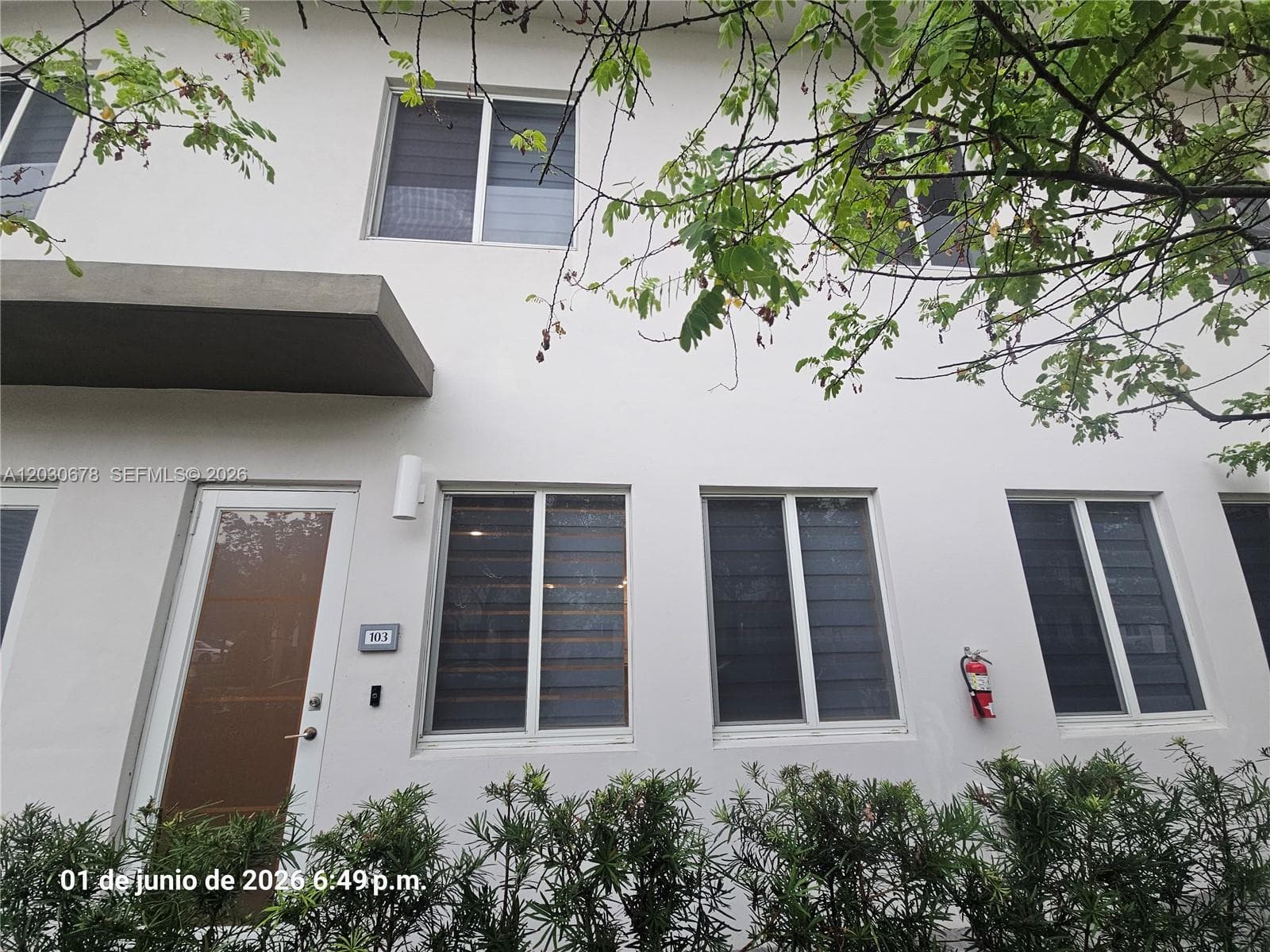 6453 NW 102nd Path # 103, Doral FL 33178 — 1