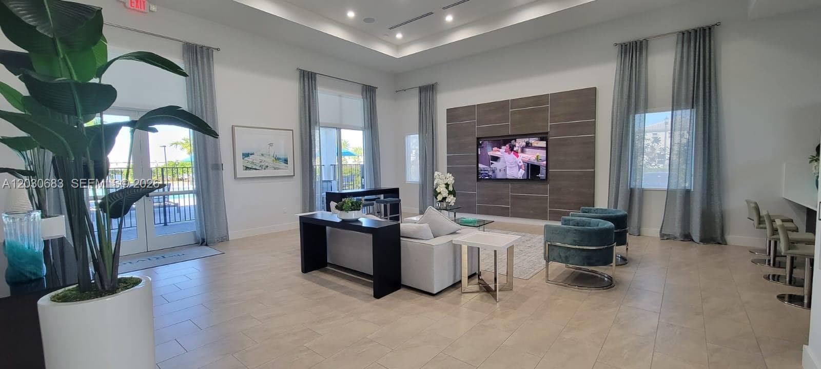 2683 SE 12th St, Homestead FL 33035 — 24