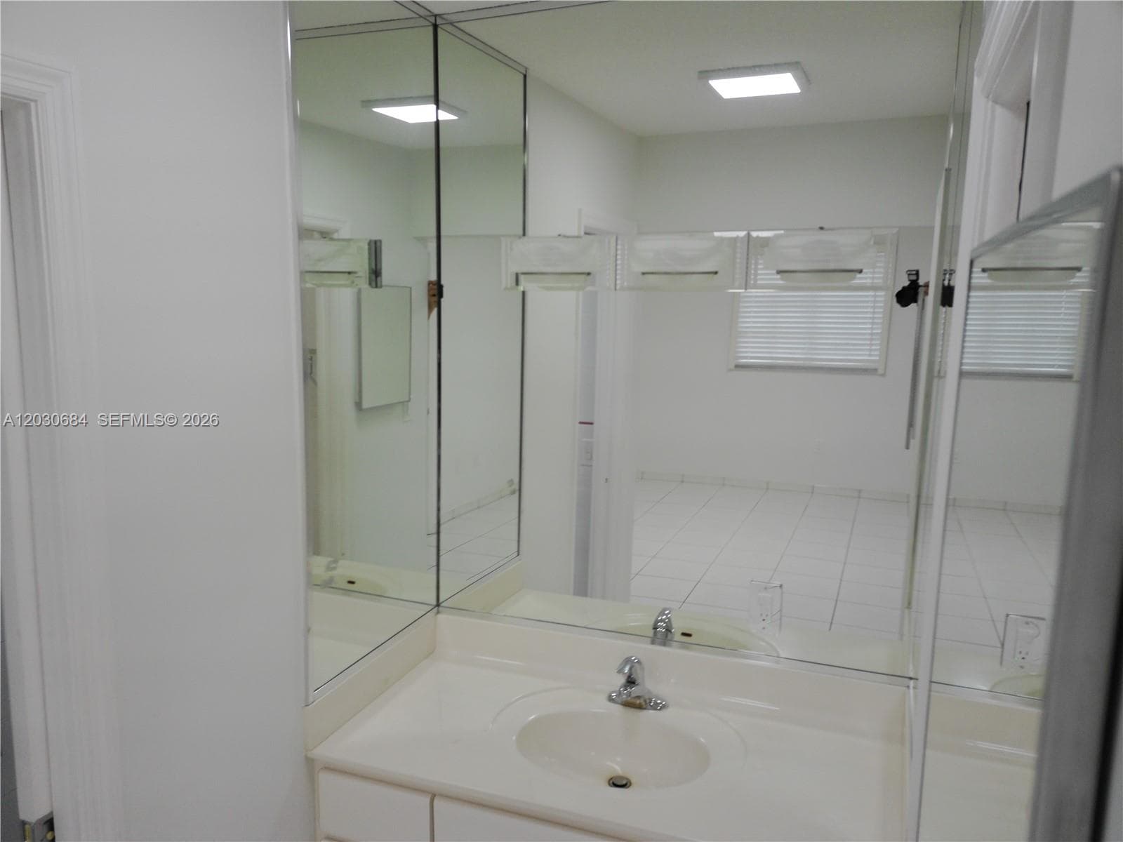 10812 SW 33rd St, Miami FL 33165 — 4