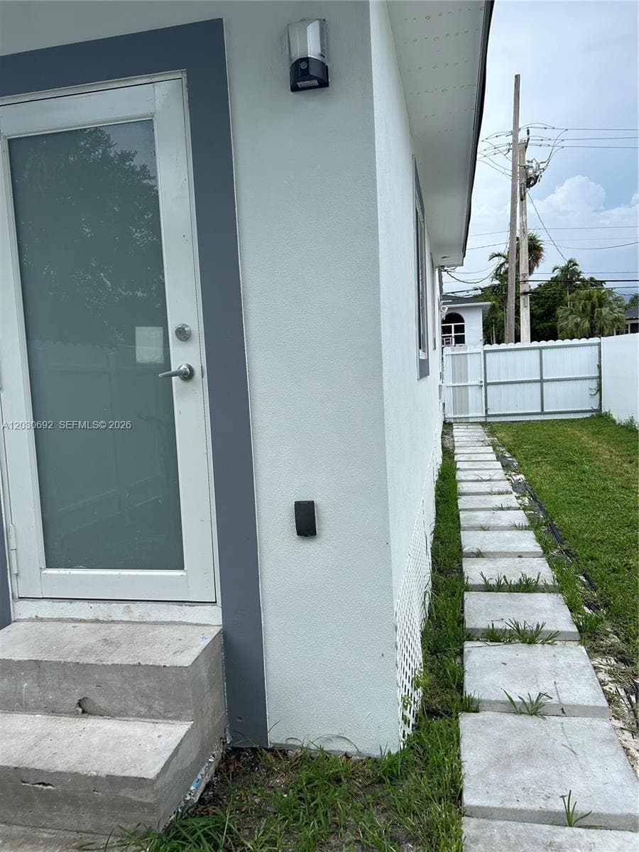 Fairlawn, Miami, FL — 9